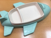 Набор посуды детский "Самолет", цвет салатовый: поднос, две тарелки рп622